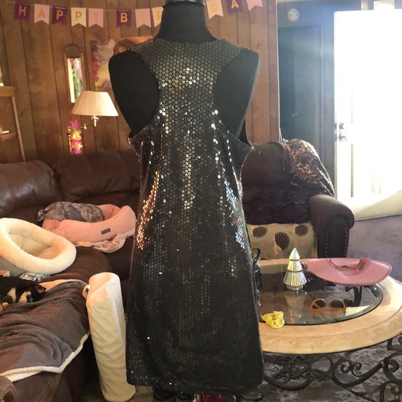Black Sequin Designer Mini Sleeveless Dress 👗 - Picture 3 of 11